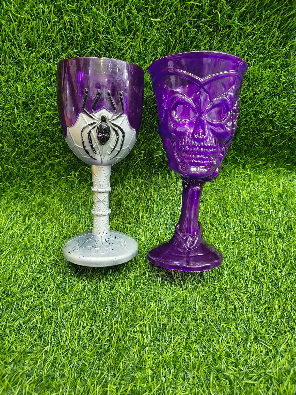 Arjoos | Purple Plastic Halloween Skull Goblet , Skull Chalice or Terror Wine Glass.